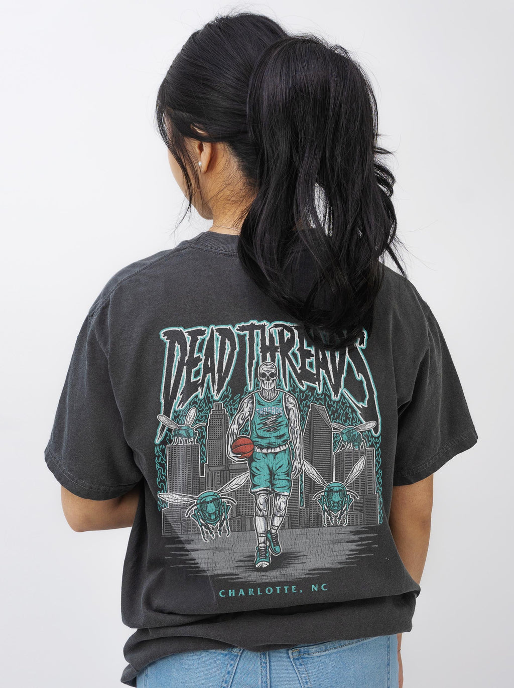 CHARLOTTE BASKETBALL - “3 SKULL” PREMIUM T-SHIRT product image 4