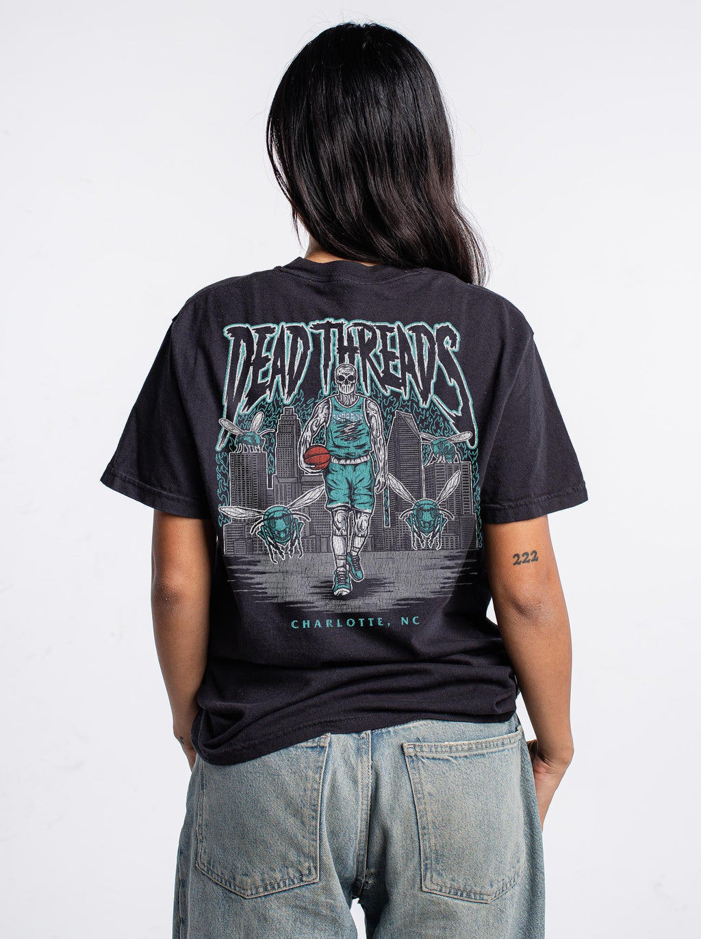 CHARLOTTE BASKETBALL - “3 SKULL” PREMIUM T-SHIRT product image 6