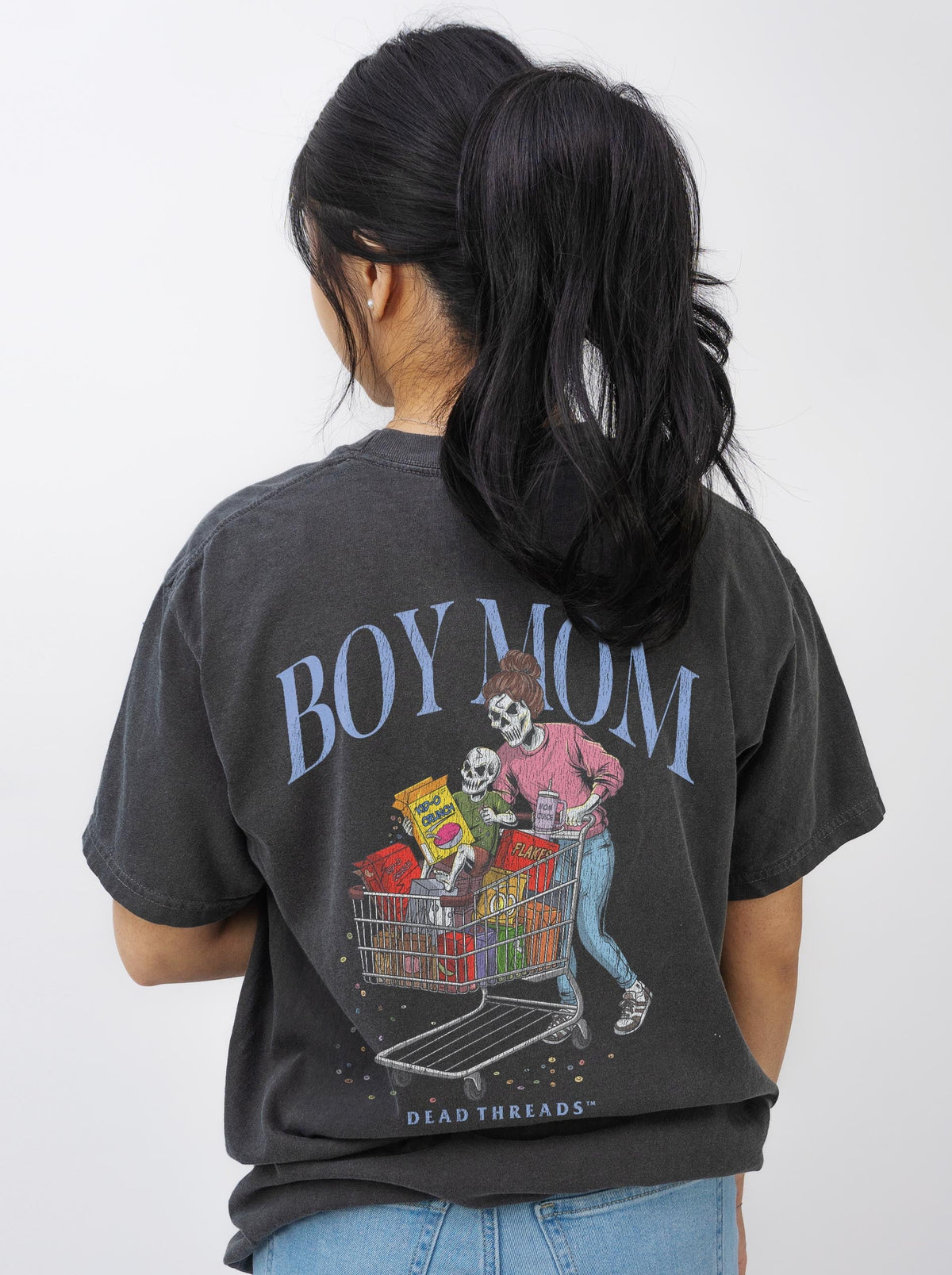 BOY MOM v1 - “DT ESSENTIAL" PREMIUM T-SHIRT product image 2