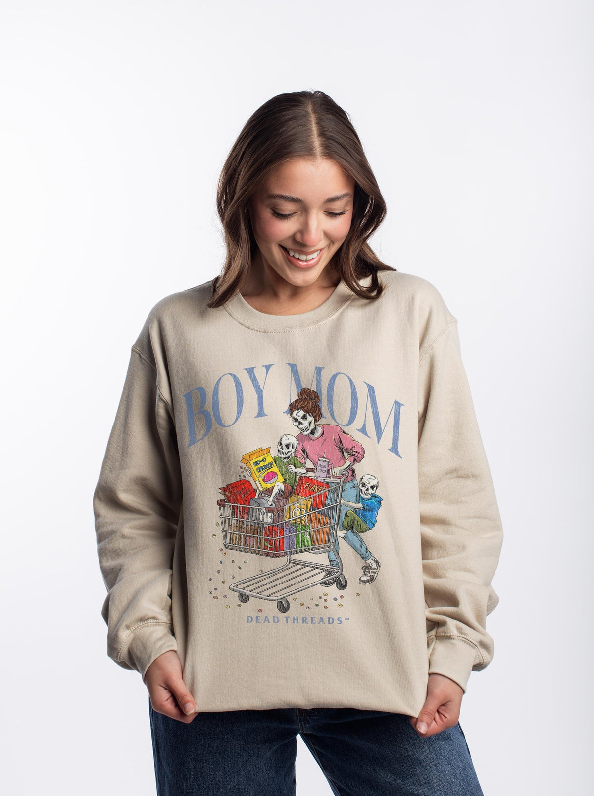 BOY MOM v2 - CREWNECK SWEATSHIRT product image 5